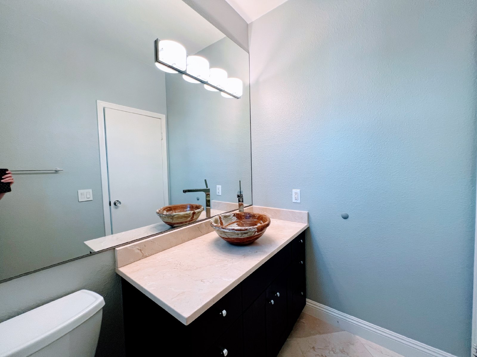 Breathtaking 3 Bed / 2.5 Bath Single Story Home in Eastview Rancho Bernardo property image