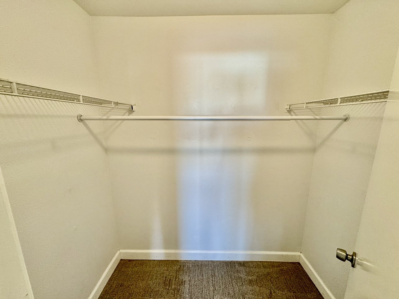 Beautifully Upgraded 2-Bedroom Condo in La Jolla Colony property image