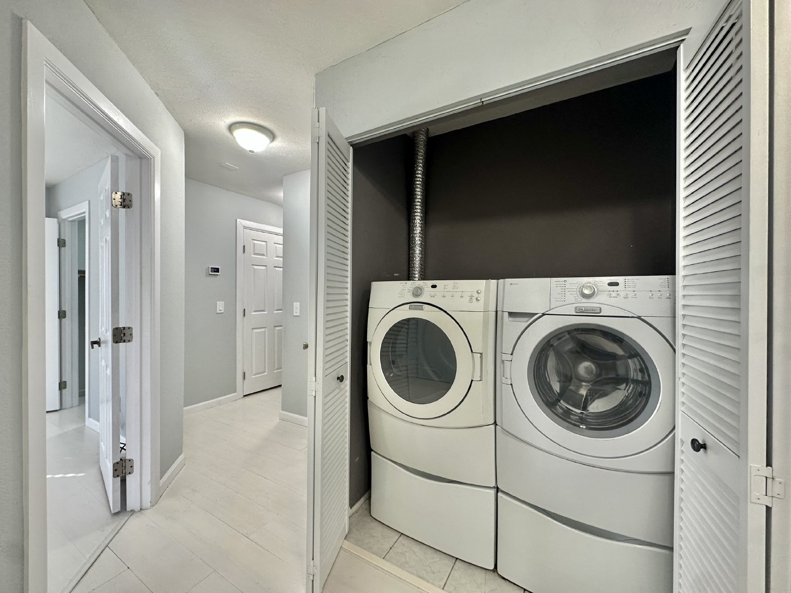 Introducing this charming 3-Bed, 2.5 Bath 2-Story Home with ALL UTILITIES INCLUDED! property image