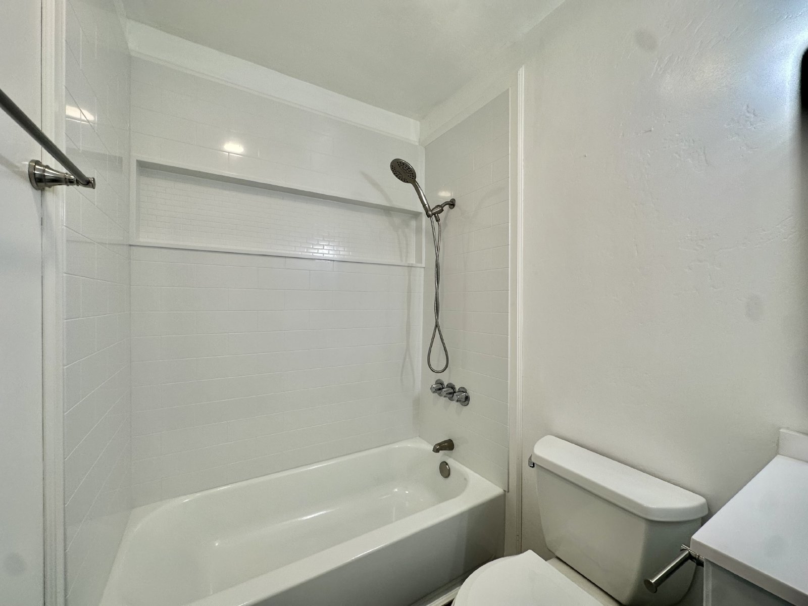 Newly Remodeled Ground floor Condo in one of the most quiet and private areas of Adobe Falls / Near SDSU property image