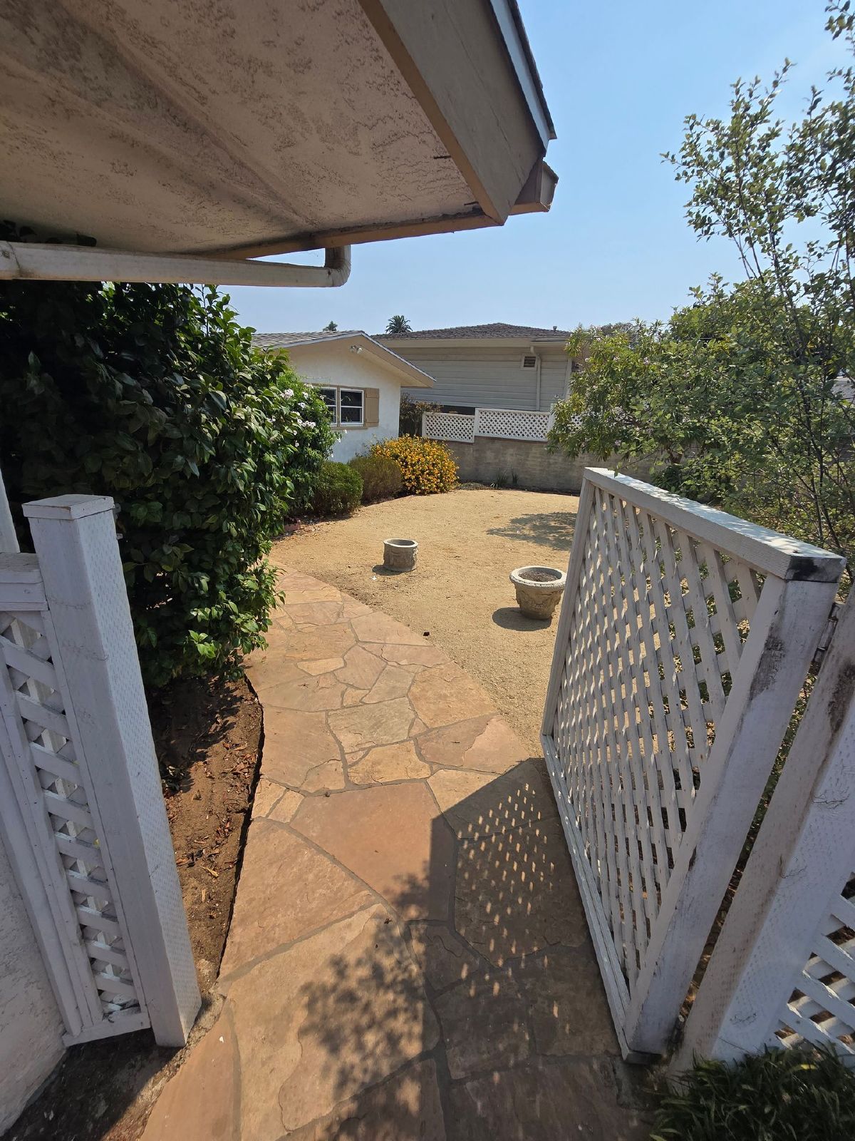 Ocean Views in the Sunset Cliffs area of OB - 3 Bed, 2 Bath, and a 2 Car Garage property image