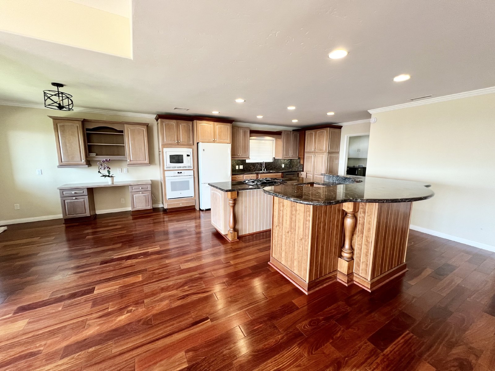 Beautiful 4-Bedroom Home with Modern Upgrades – Spacious 2,820 Sq Ft property image