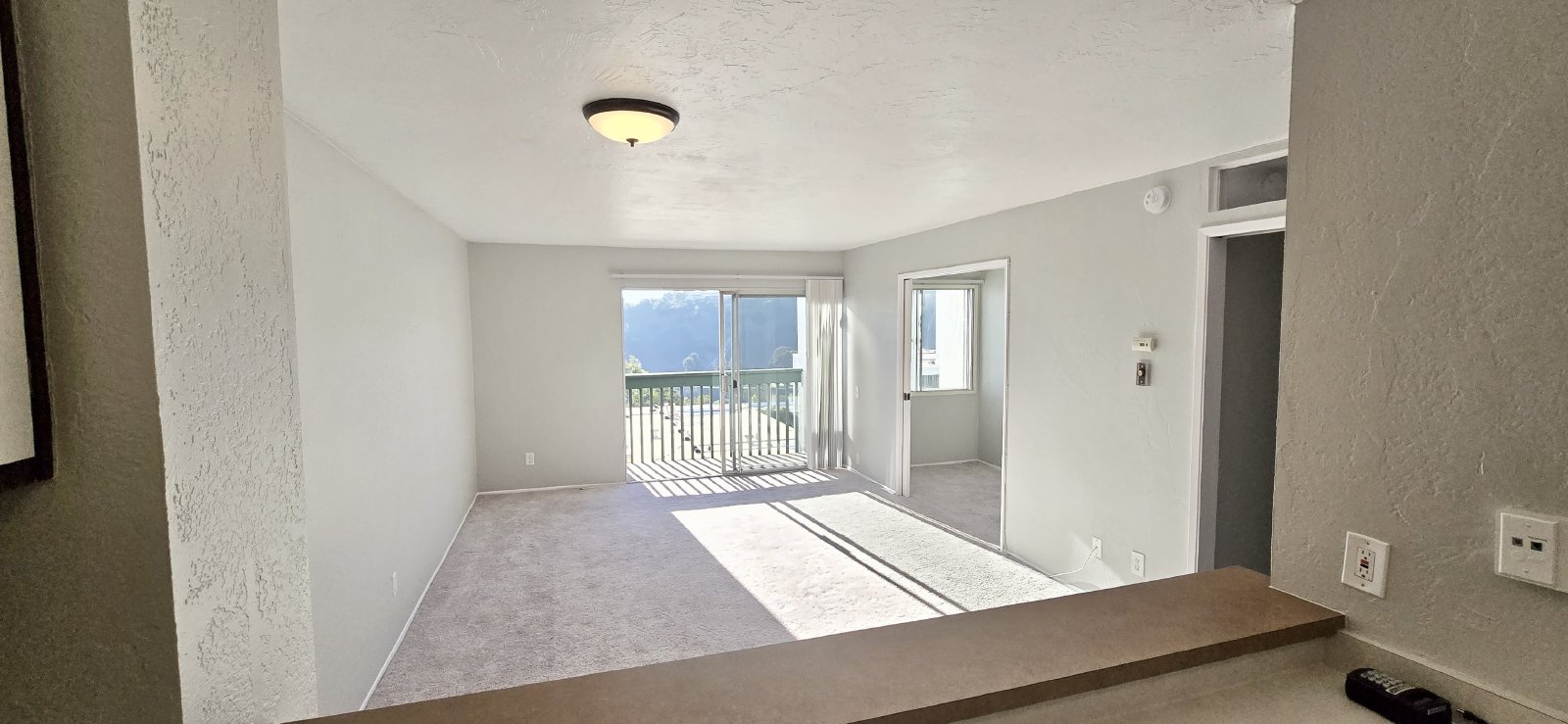 Charming 1-Bedroom Condo with Partial Bay Views & Summer Fireworks! property image
