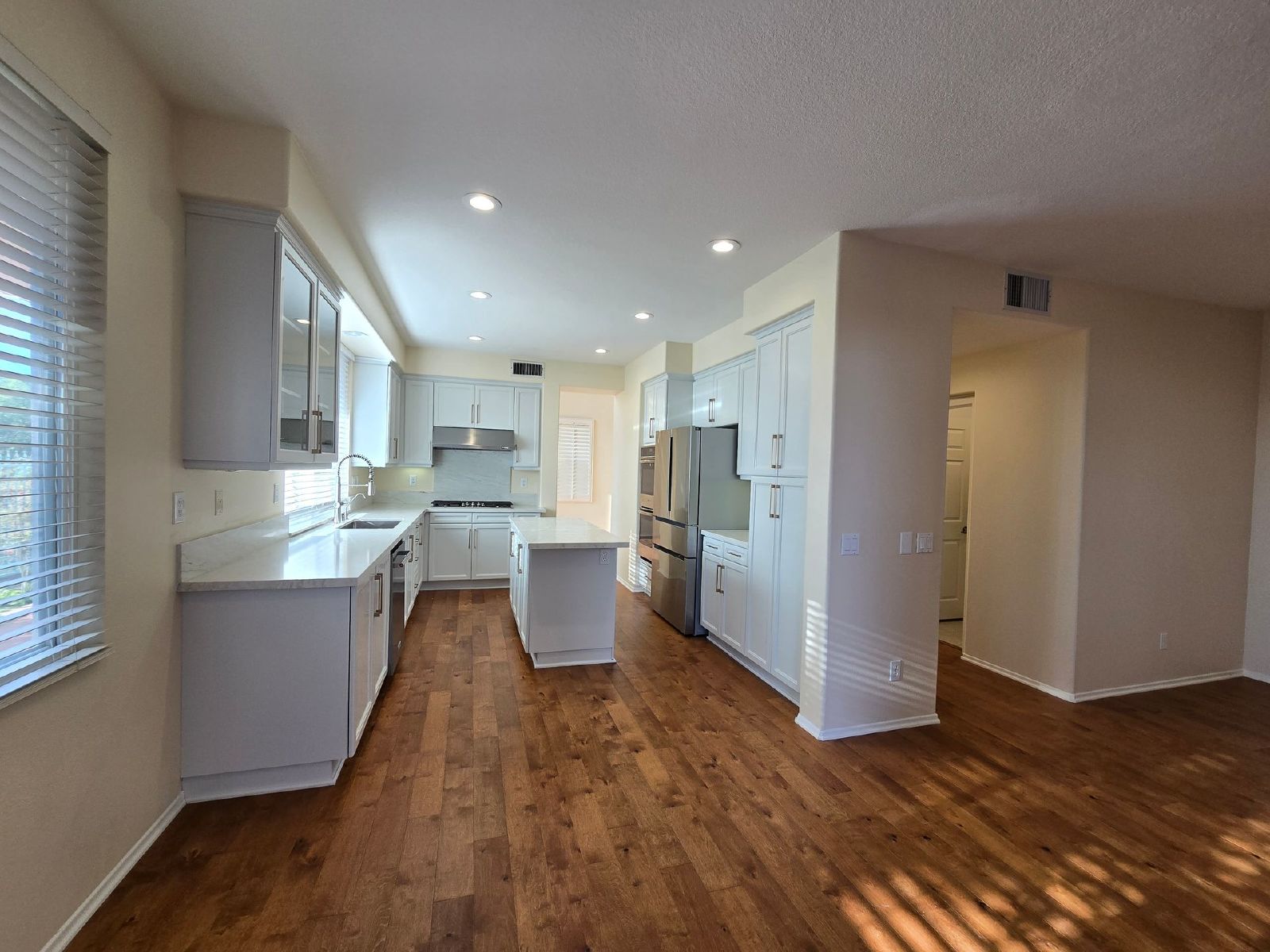 Incredible Home with Spectacular Views in La Jolla property image