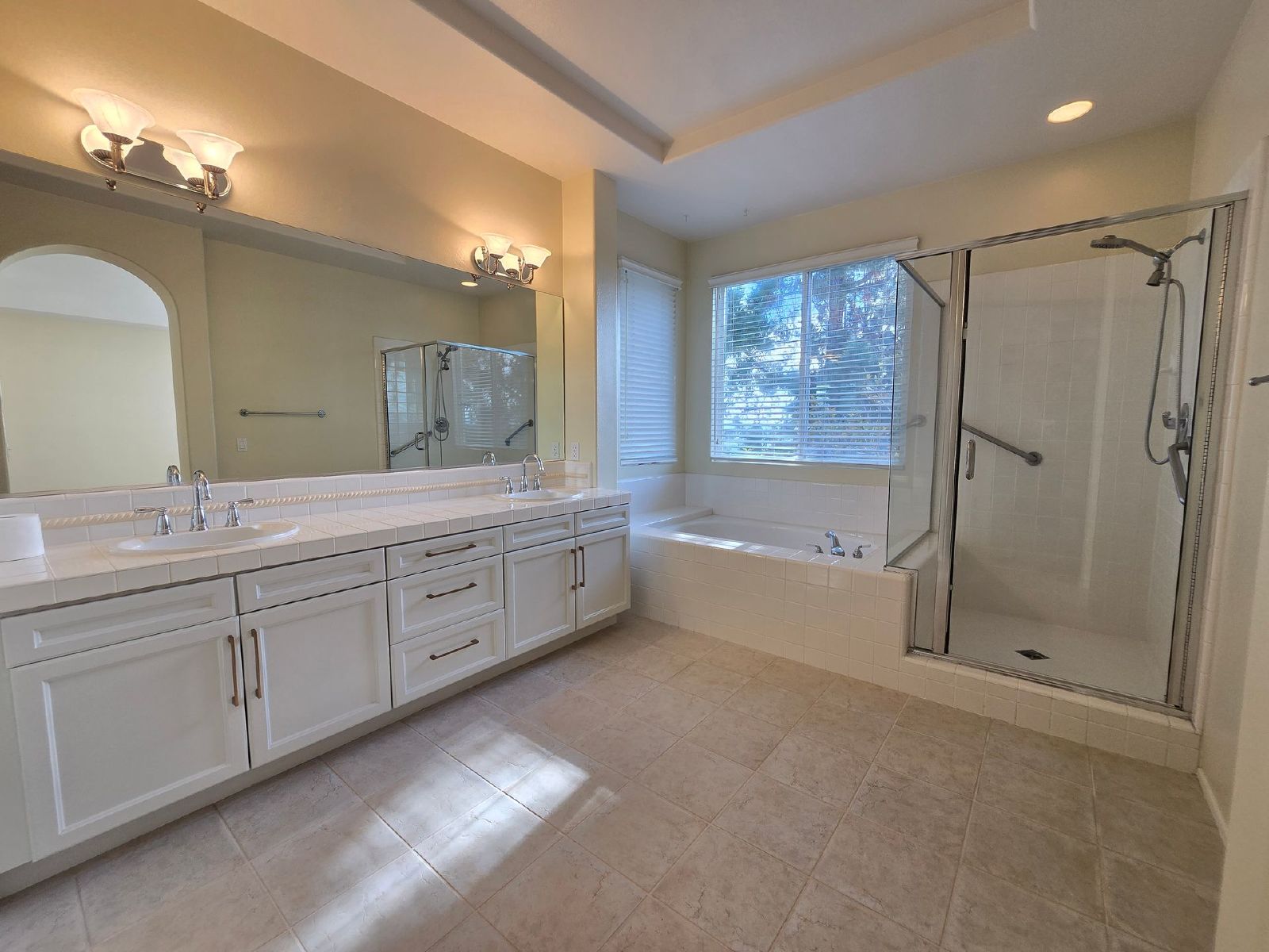 Incredible Home with Spectacular Views in La Jolla property image