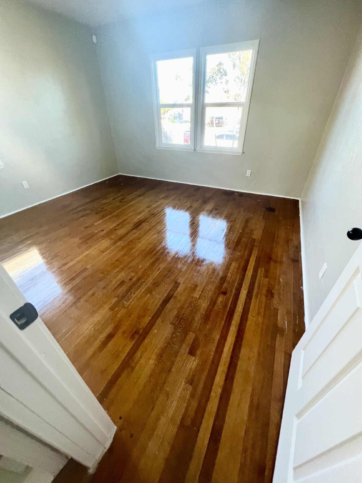 Charming Remodeled 2-Bedroom Home in Mountain View – Corner Lot! property image