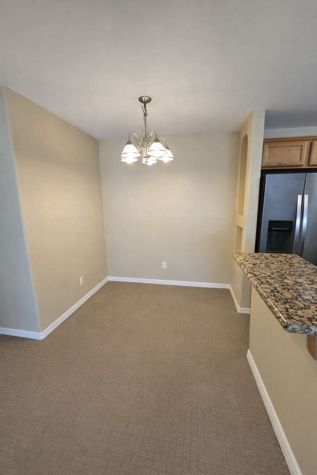 Sunny Top Floor 2BD/2BA Condo in Desirable Balboa Ridge Community in Clairemont property image