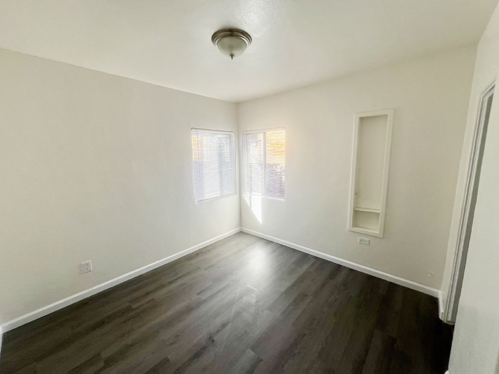 Charming 1BR/1BA Apartment in North Park – Detached Garage & Great Location! property image