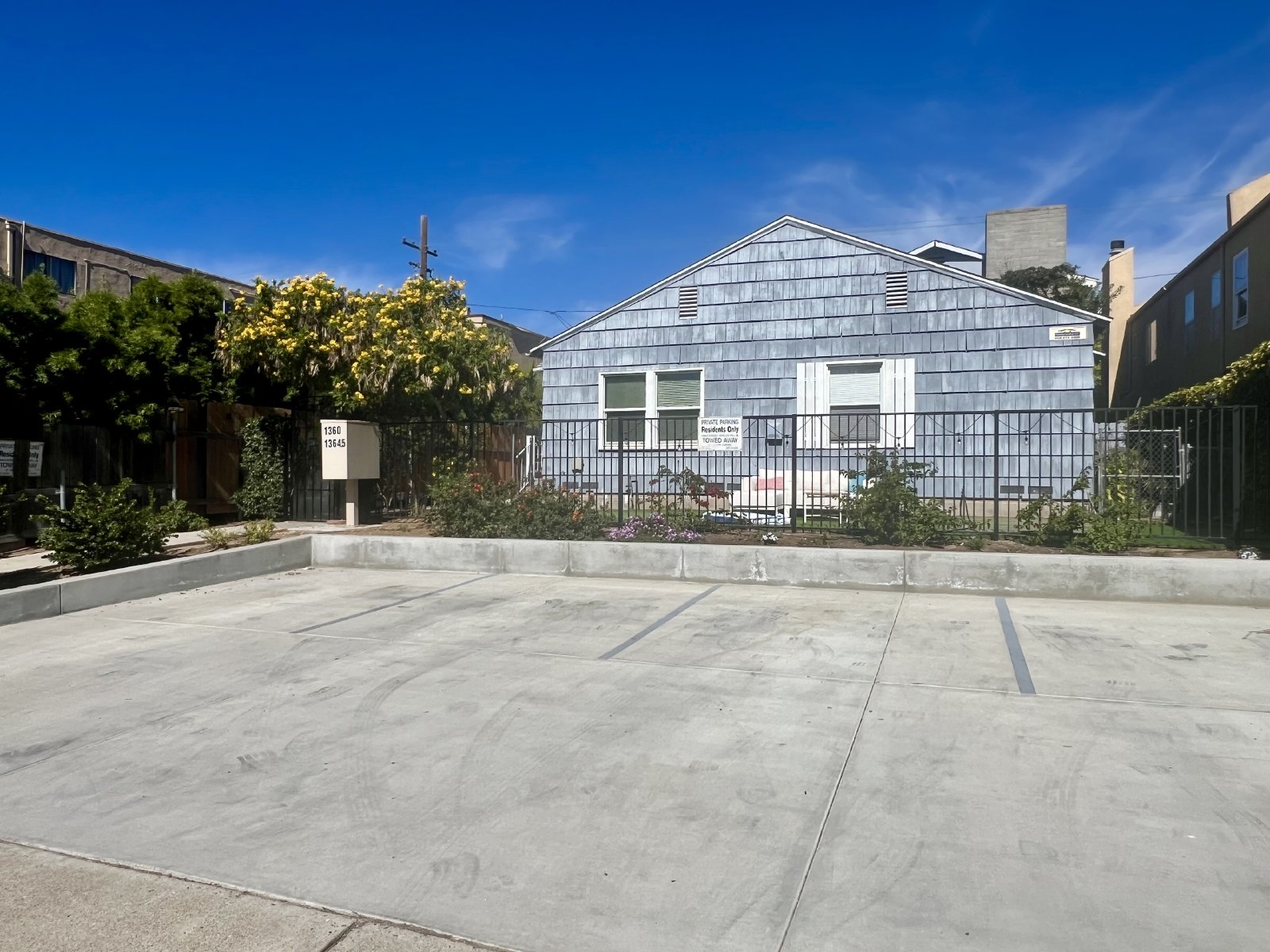 Charming 3-Bedroom Beachside Downstairs Apartment in Pacific Beach property image