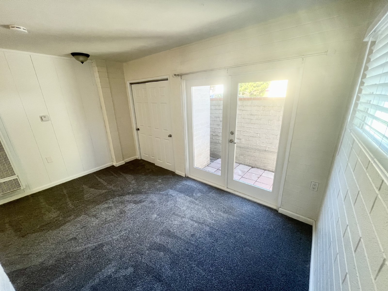 Charming 3-Bedroom Beachside Downstairs Apartment in Pacific Beach property image