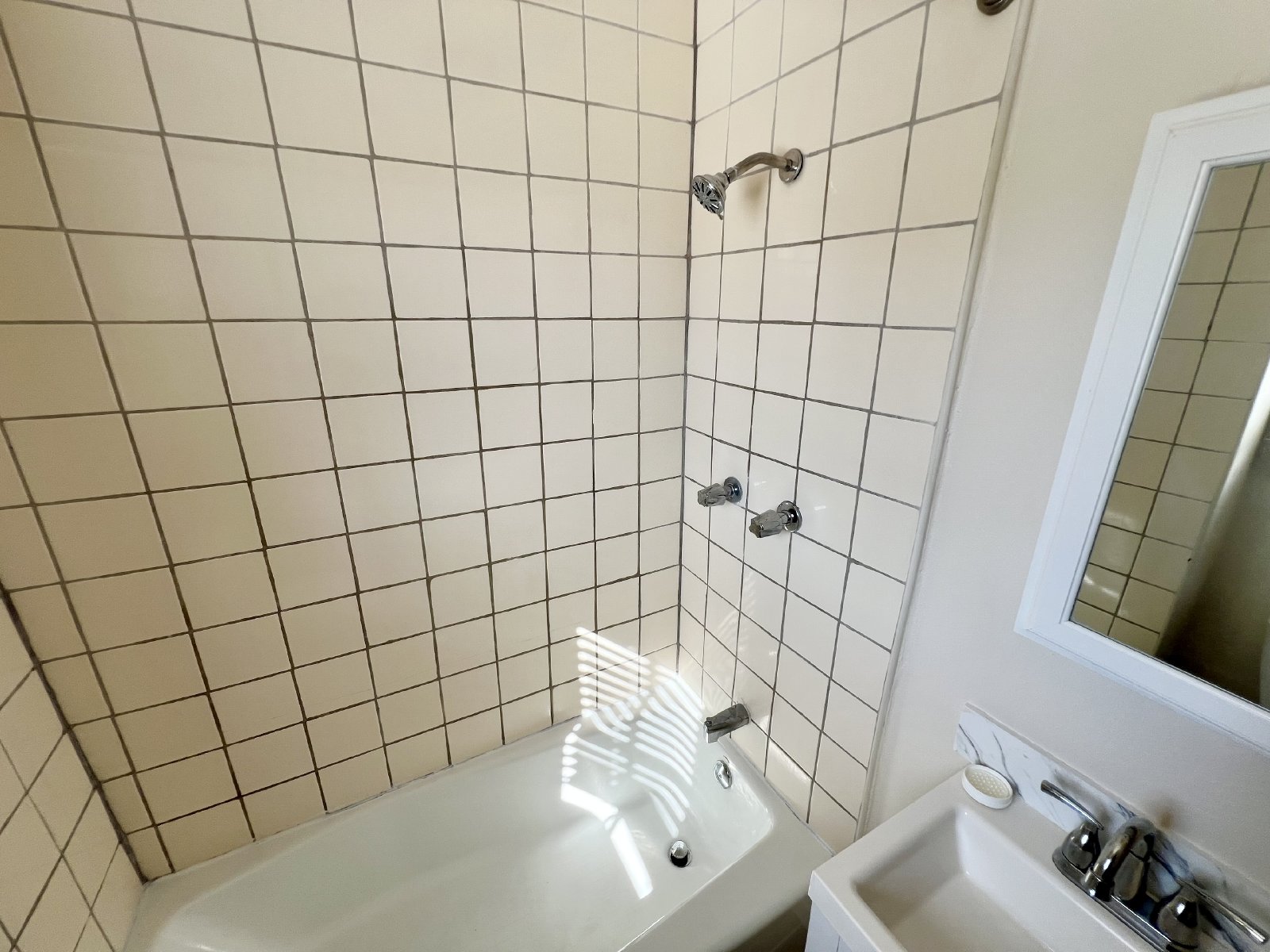 Historic 1 Bedroom/1 Bath Apartment in Sherman Heights! property image