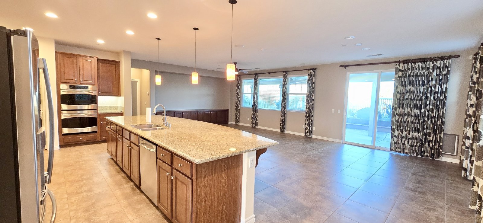 Beautiful 3 Bedroom Home in Harveston Lake Community – Solar & Resort-Style Amenities property image