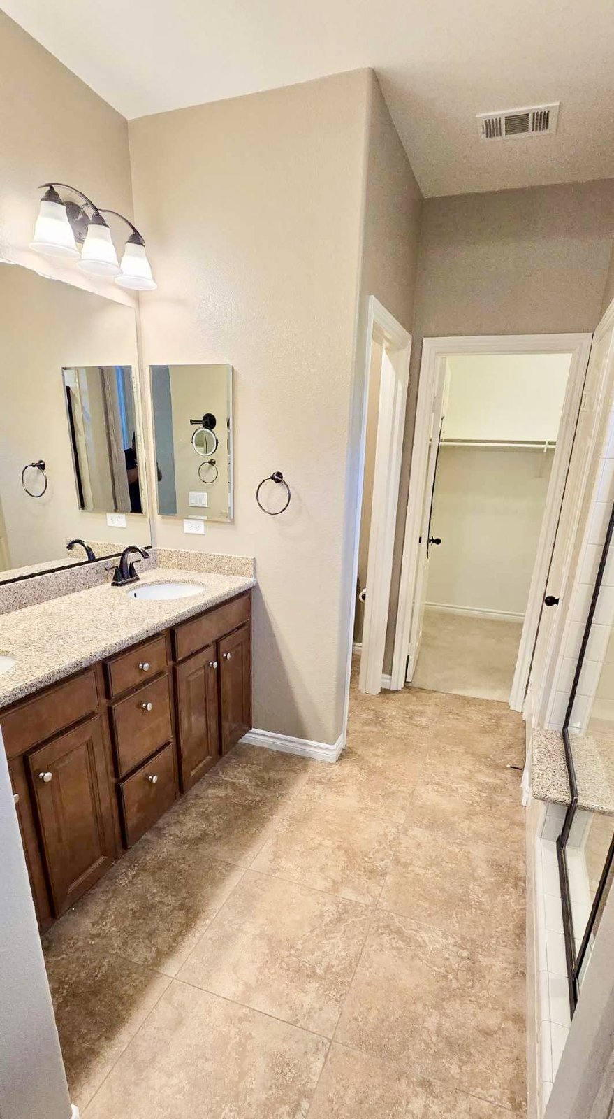 Beautiful 3 Bedroom Home in Harveston Lake Community – Solar & Resort-Style Amenities property image