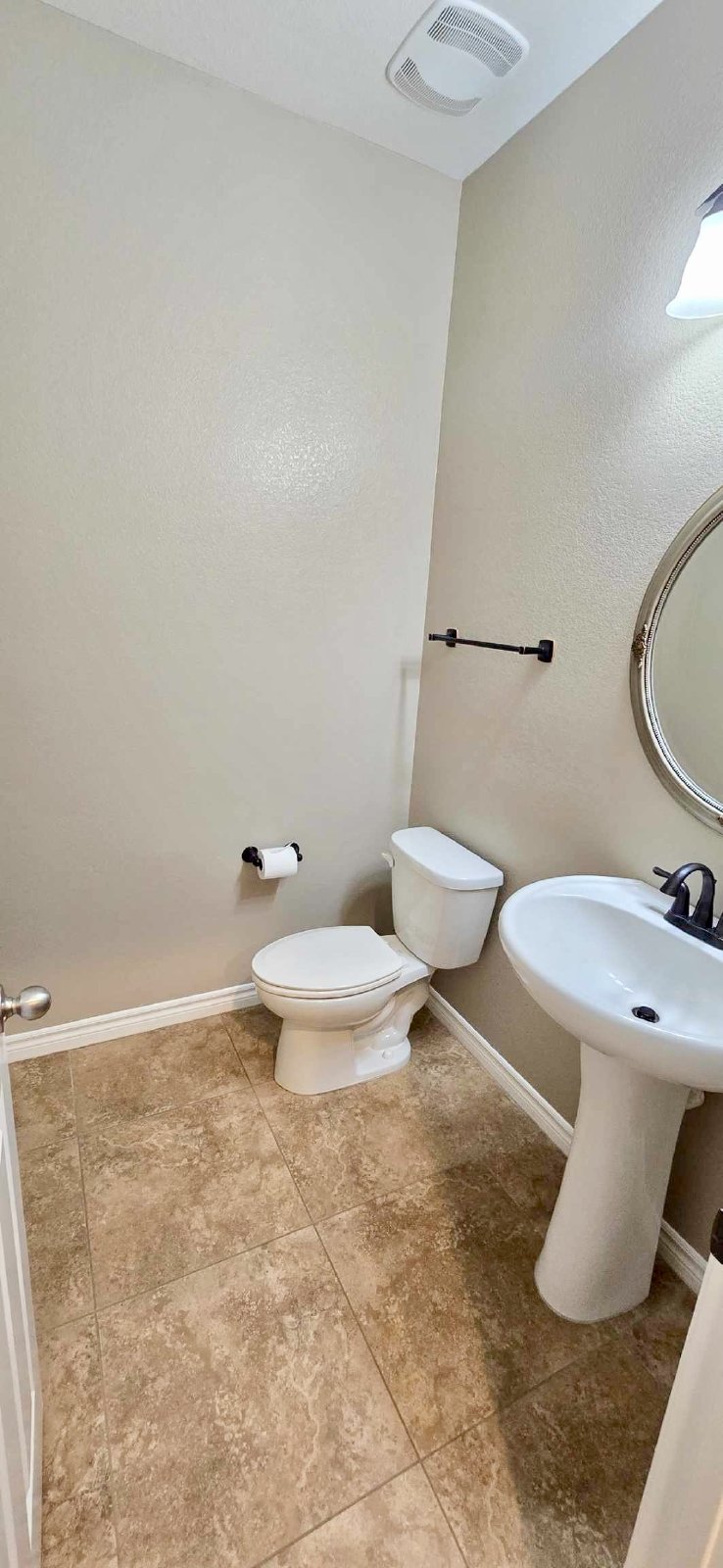 Beautiful 3 Bedroom Home in Harveston Lake Community – Solar & Resort-Style Amenities property image