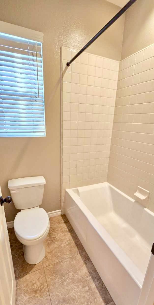 Beautiful 3 Bedroom Home in Harveston Lake Community – Solar & Resort-Style Amenities property image