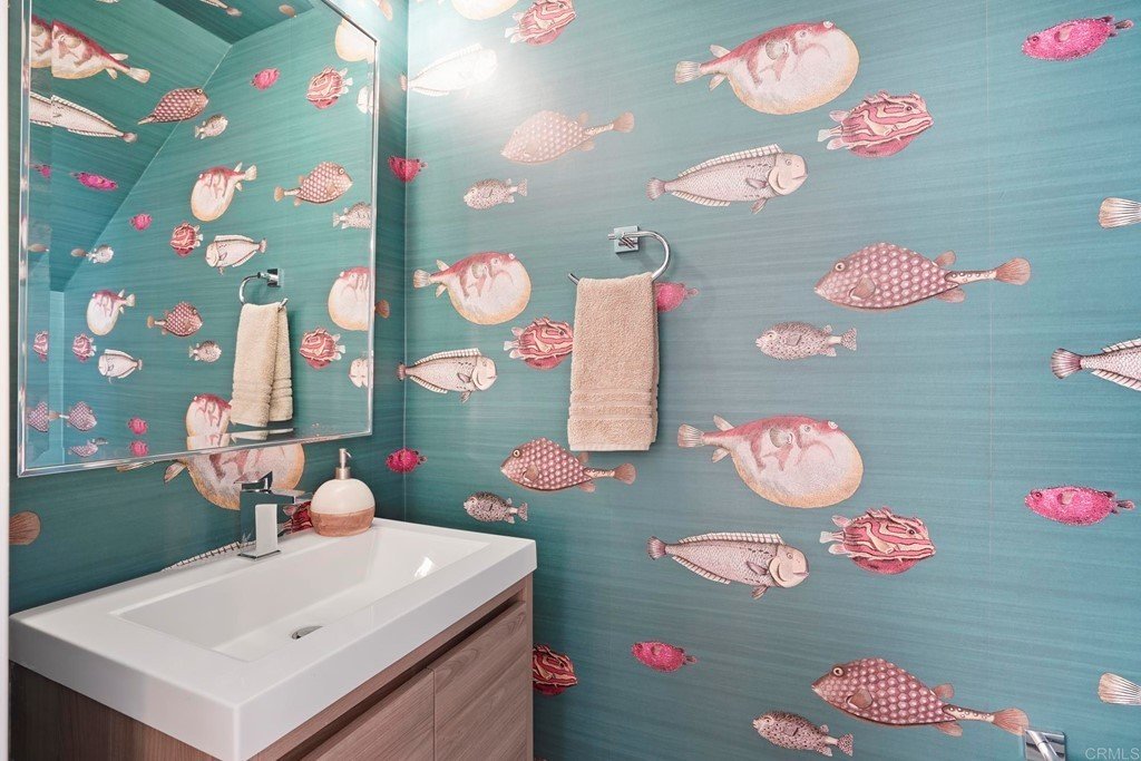 Discover this stunning 2-bedroom, 2-bath home in San Diego property image