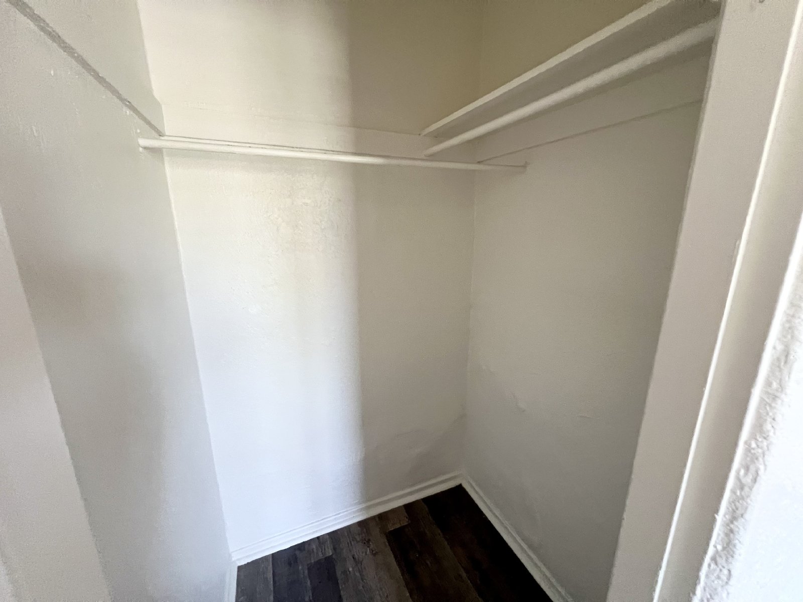 Charming and updated 1-bedroom, 1-bath apartment available now property image