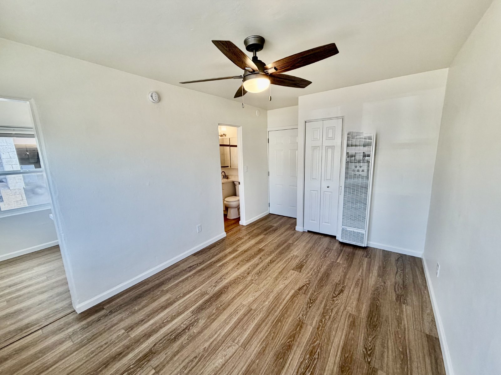 Newly Renovated Mission Beach Studio Near the Water! property image