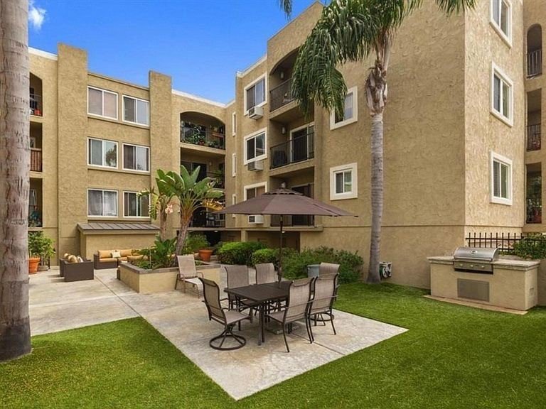 Modern 2BR/2BA Hillcrest Condo with Private Balcony & Amenities property image