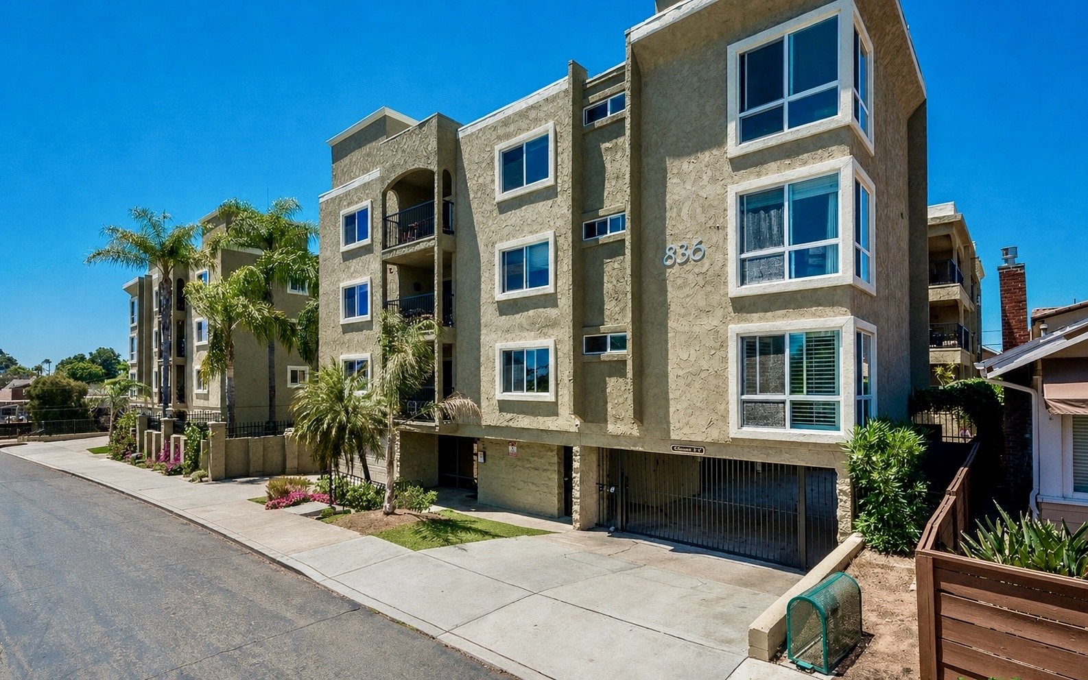 Modern 2BR/2BA Hillcrest Condo with Private Balcony & Amenities property image