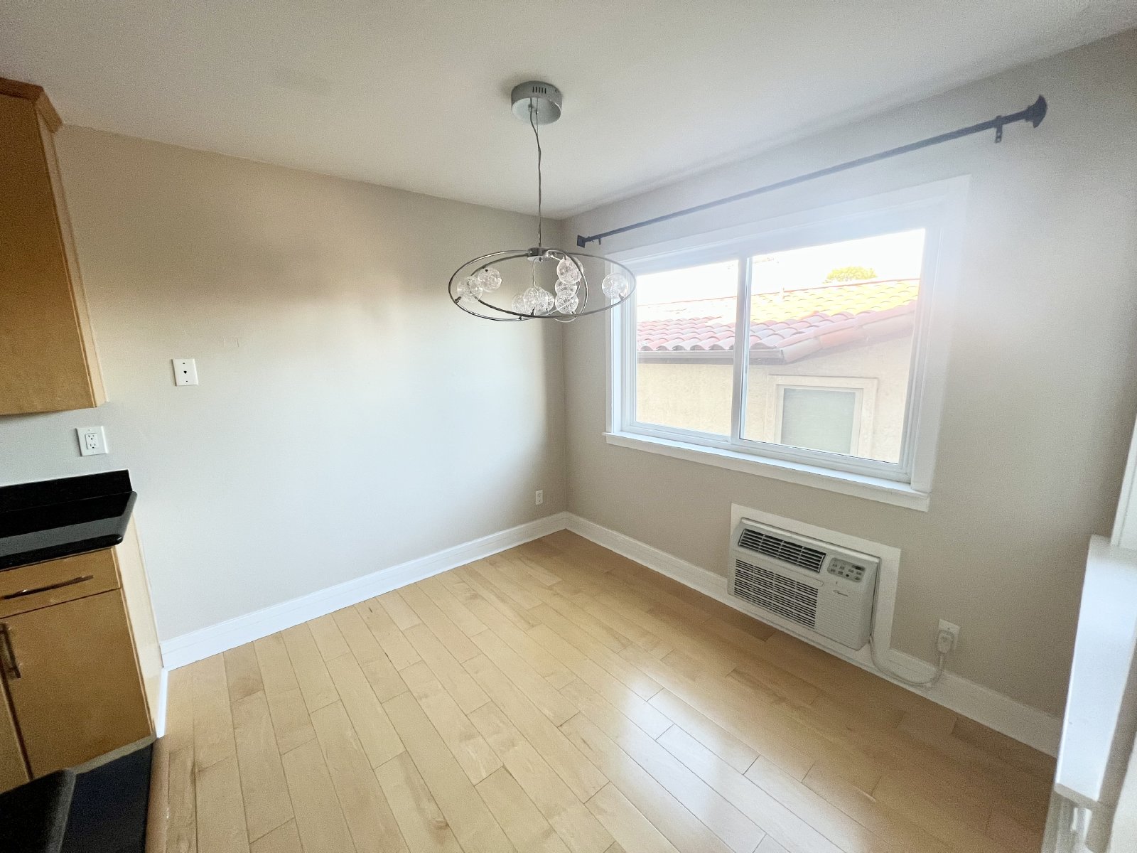 Modern 2BR/2BA Hillcrest Condo with Private Balcony & Amenities property image