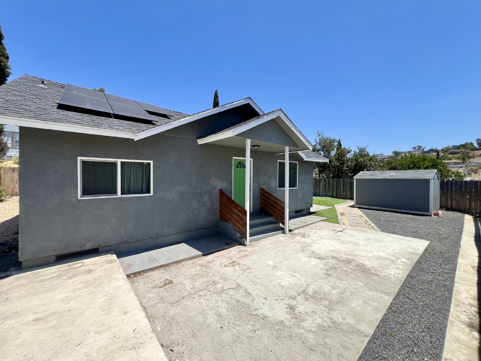 Charming 3BR Home with Private Patio & Spacious Yards in San Diego property image