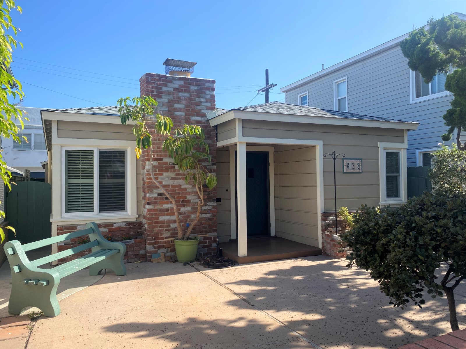 Beautiful 2BD/2BA Beach Home | Prime Mission Beach Location | Garage + 2 Parking Spaces property image