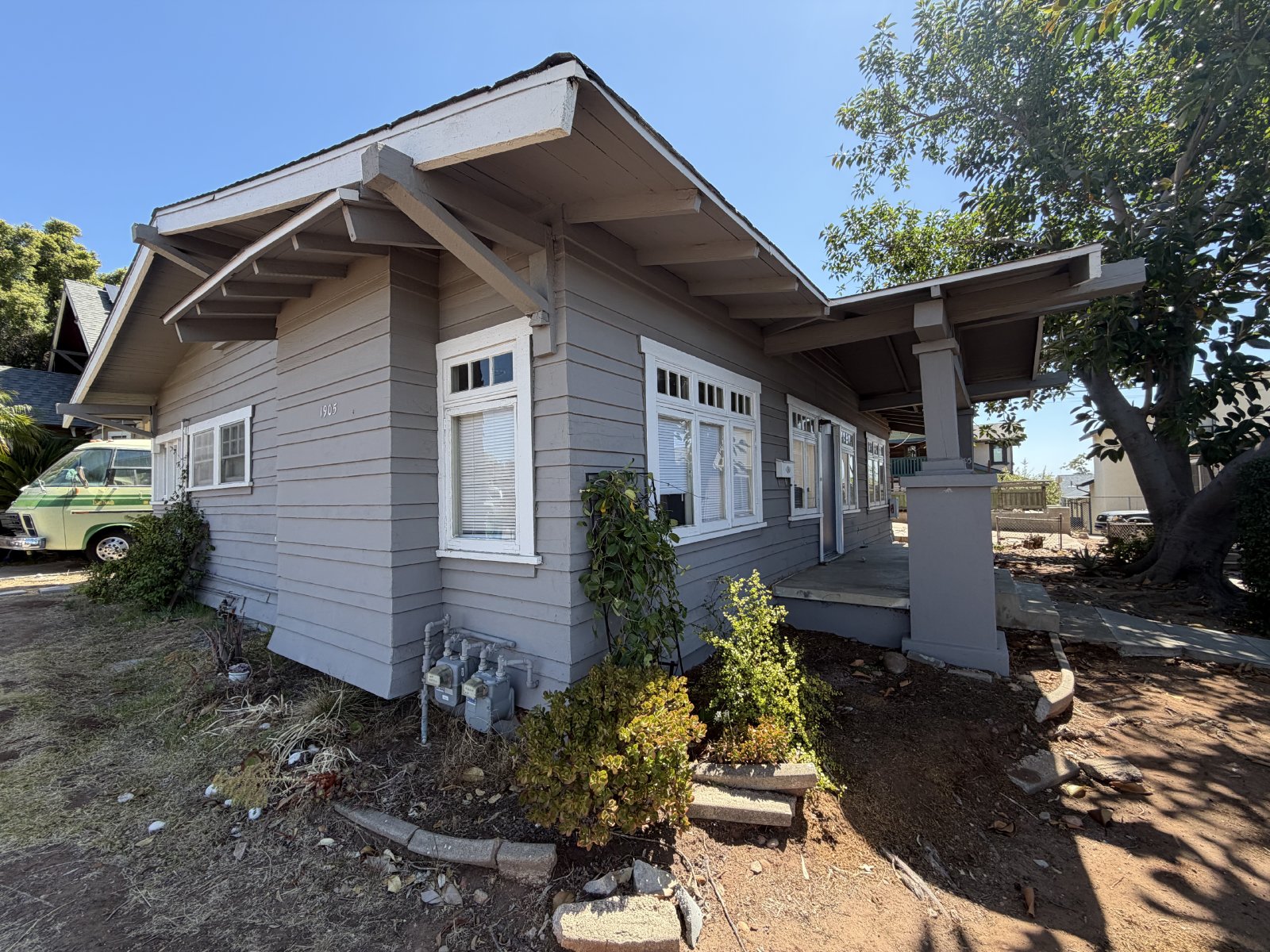 South Park Cottage Charm – 2BR/1BA with Bonus Room, Gated Yard & Garden Bed, Small Pets Welcome! property image