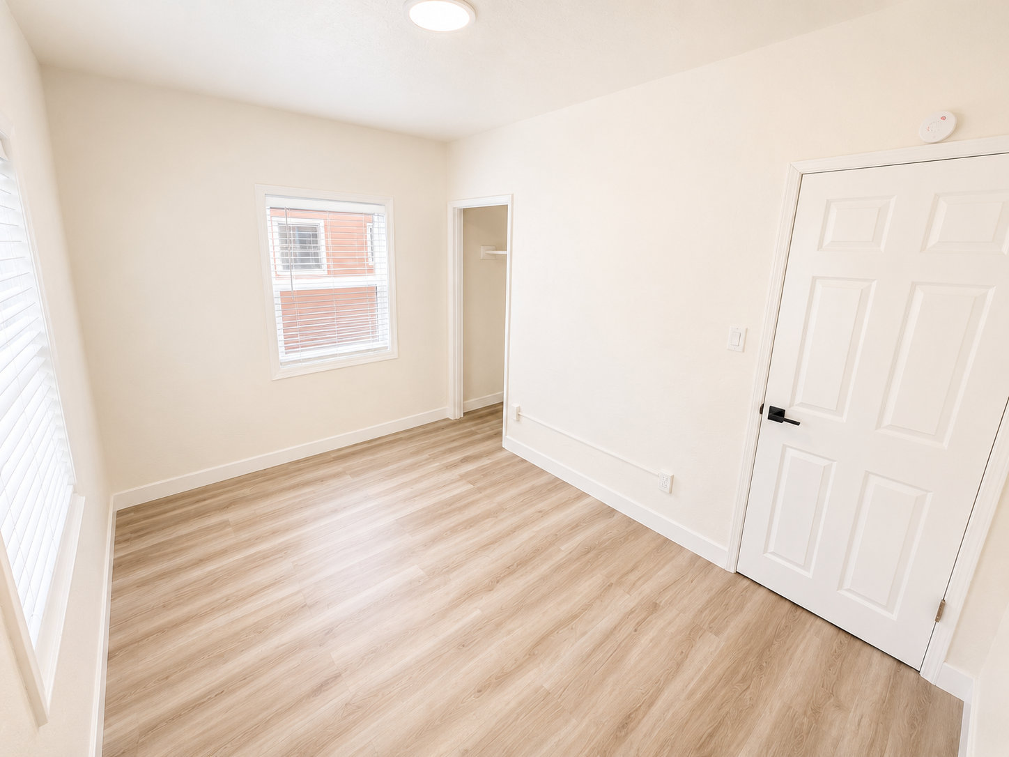 Beautifully Remodeled Spanish Cottage, A/C & In-Unit Laundry in Normal Heights! property image