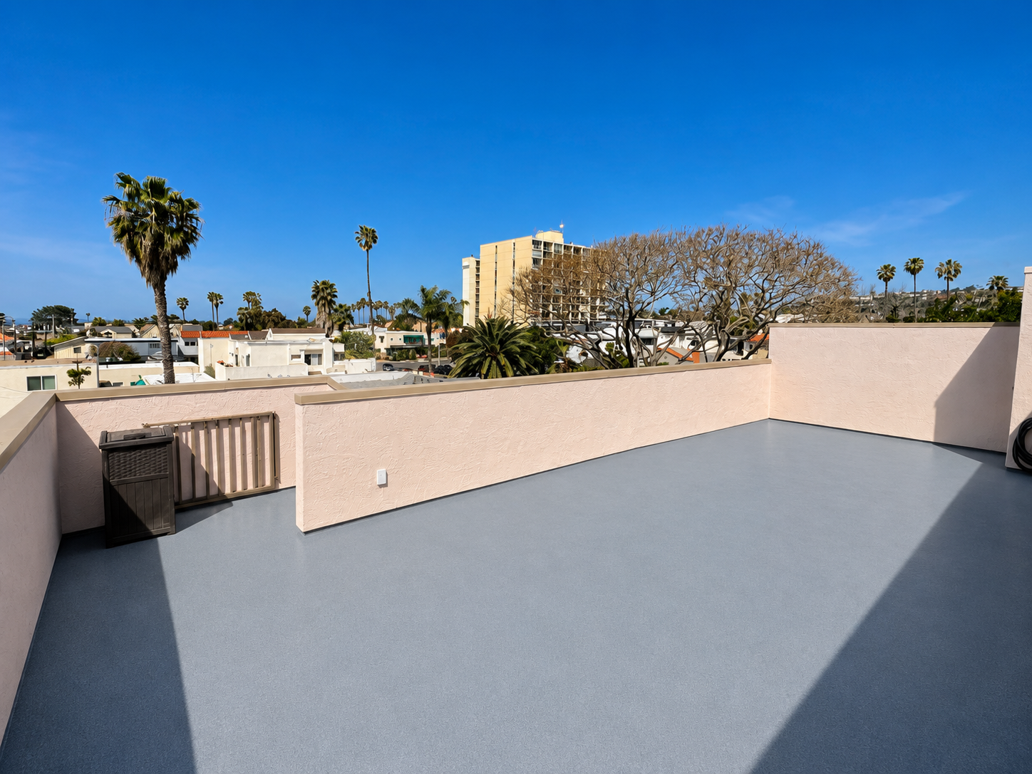 Coastal Living at It's Best! Pacific Beach Townhome with Incredible Rooftop Views! property image