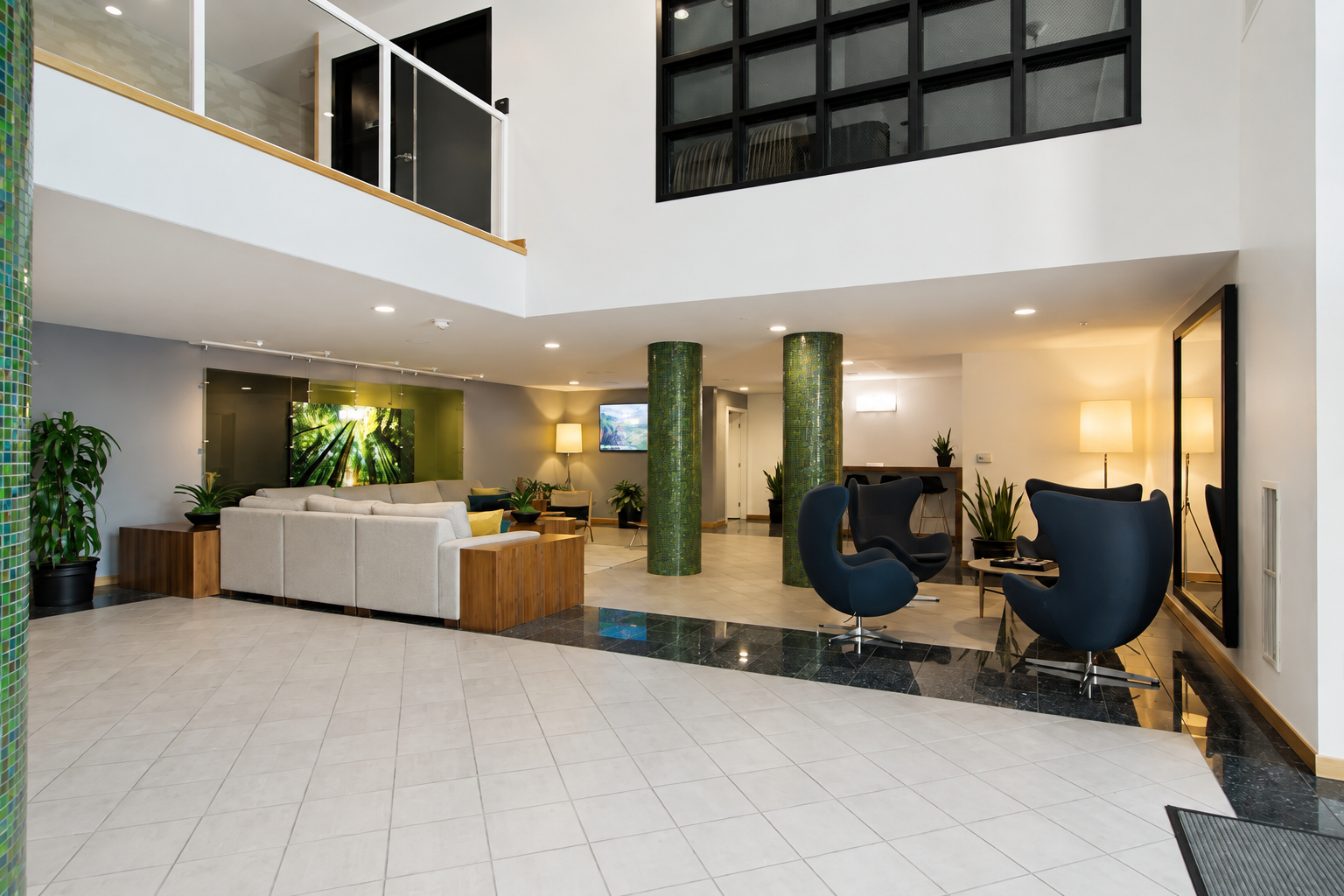 Sunny 2BR/2BA Condo with  1 Parking Space in Discovery at Cortez Hill property image
