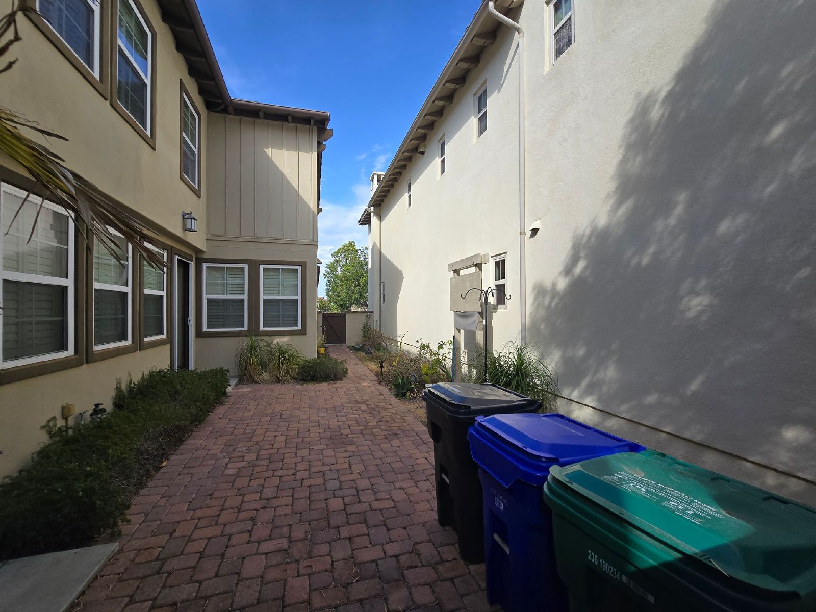 Beautiful 4-Bedroom Home in Desirable Pacific Highlands Ranch  **$1000 OFF MOVE IN COST** property image