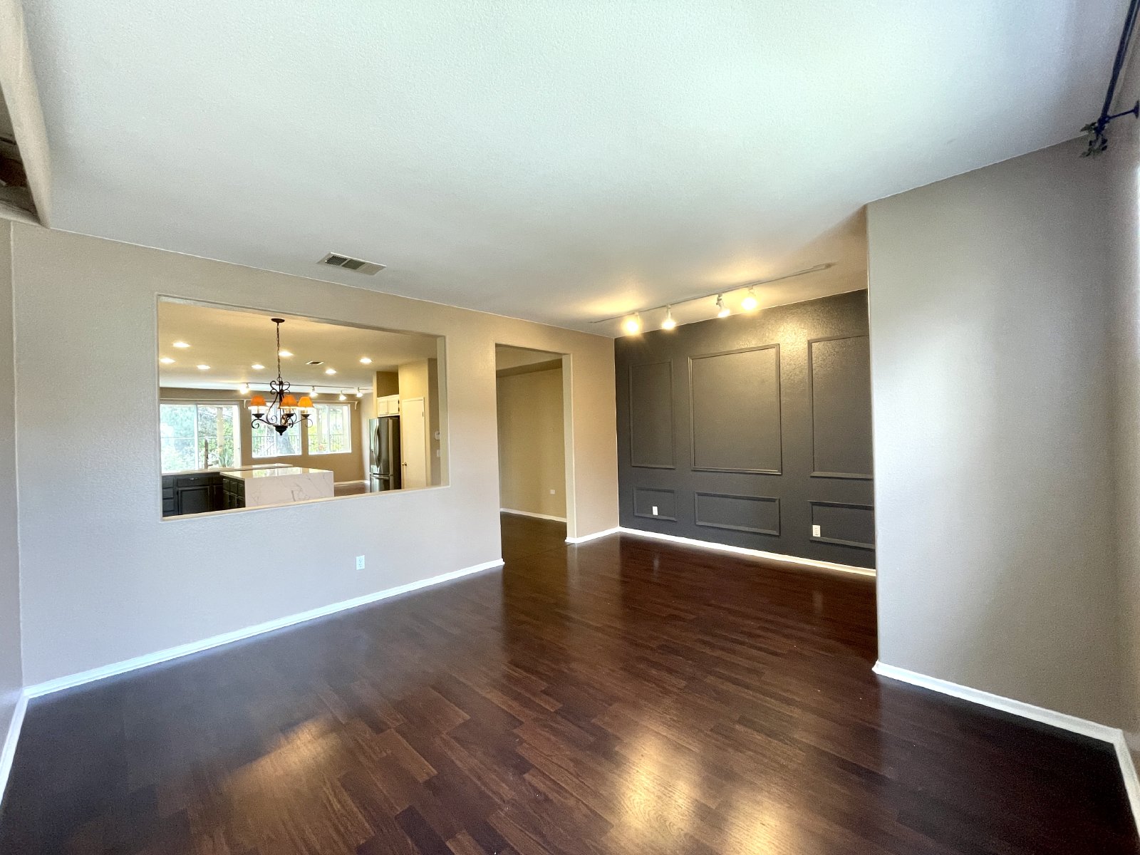 Spacious 4-Bedroom Home in Desirable Ocean View Hills property image