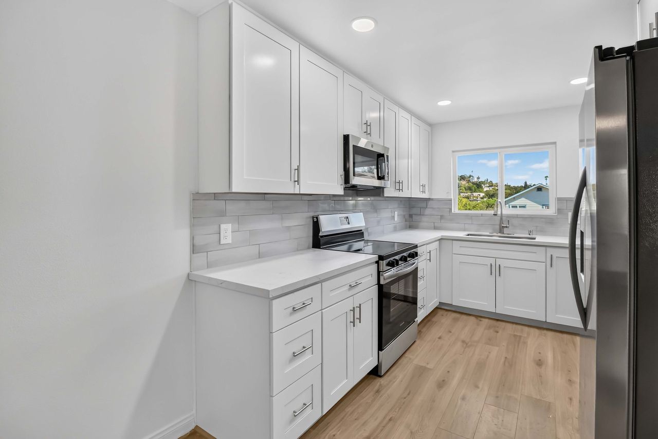 Charming 1-Bedroom Condo in Convenient Escondido Location property image
