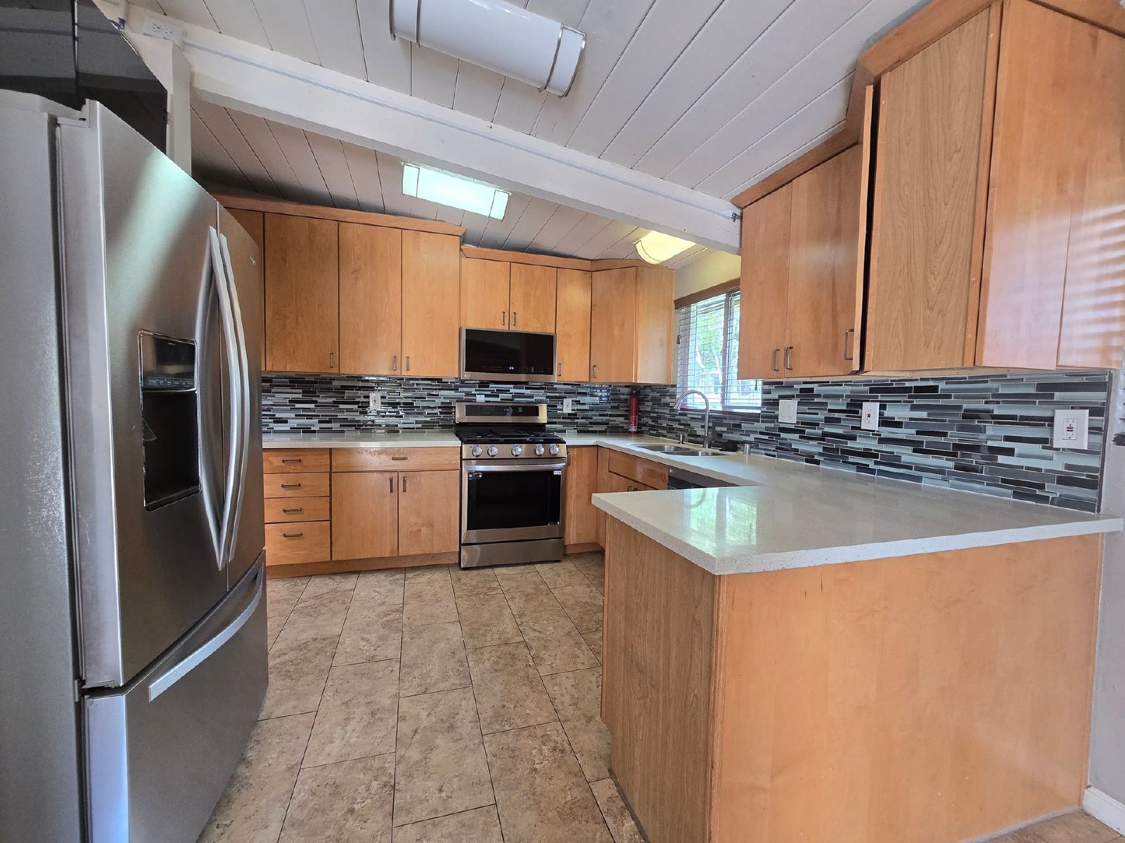 Charming 3-Bedroom Home with Canyon Views in College West property image