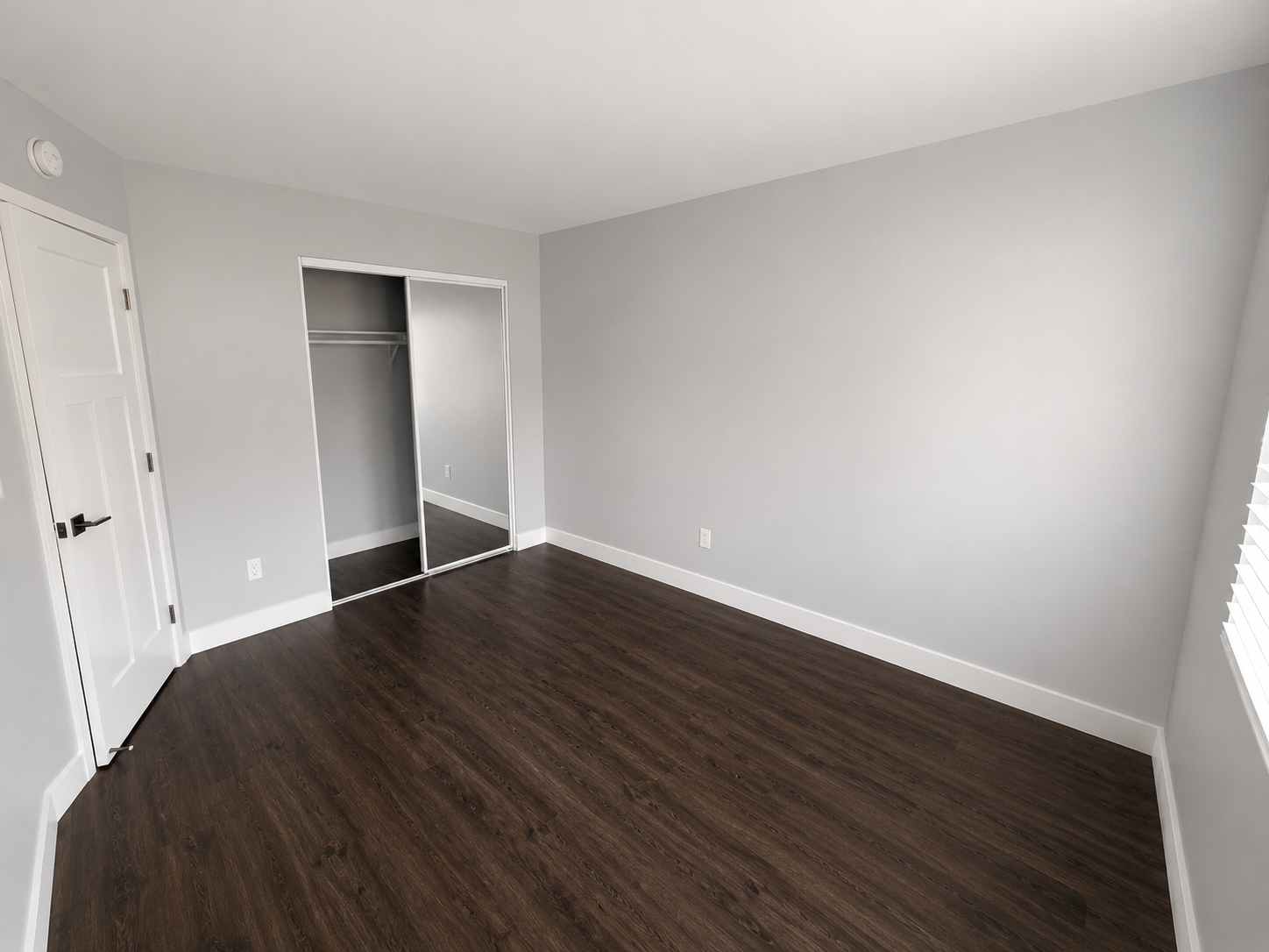 Beautifully Renovated 2 Bedroom Apartment in West Mission Hills property image