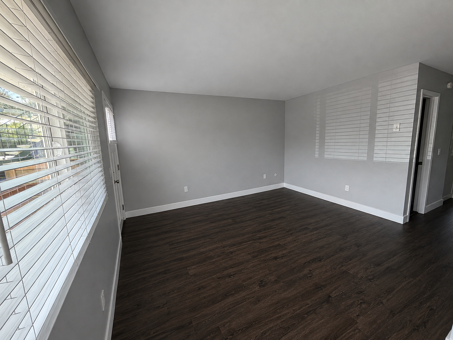 Beautifully Renovated 2 Bedroom Apartment in West Mission Hills property image