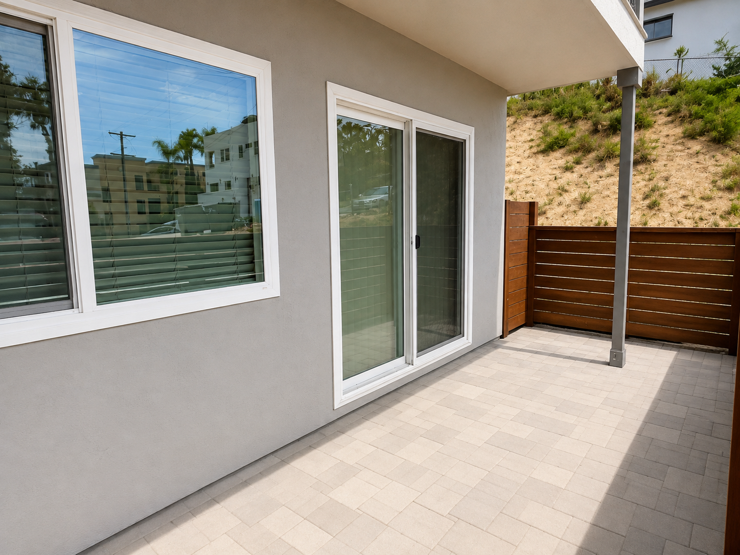 Beautifully Renovated 2 Bedroom Apartment in West Mission Hills property image