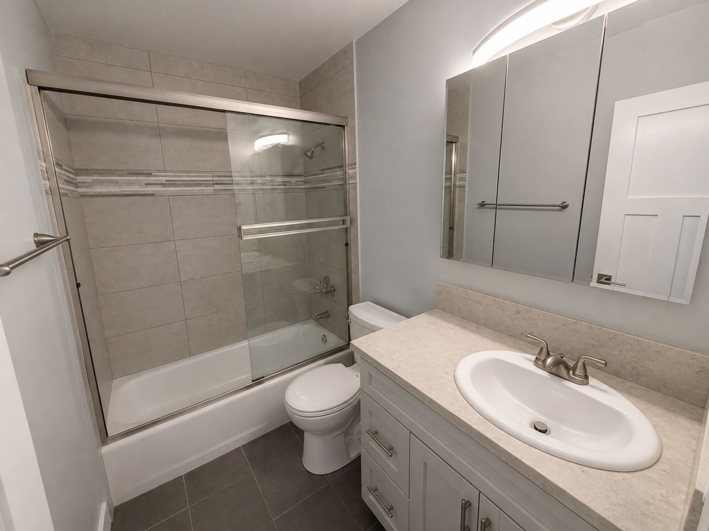 Beautifully Renovated 2 Bedroom Apartment in West Mission Hills property image