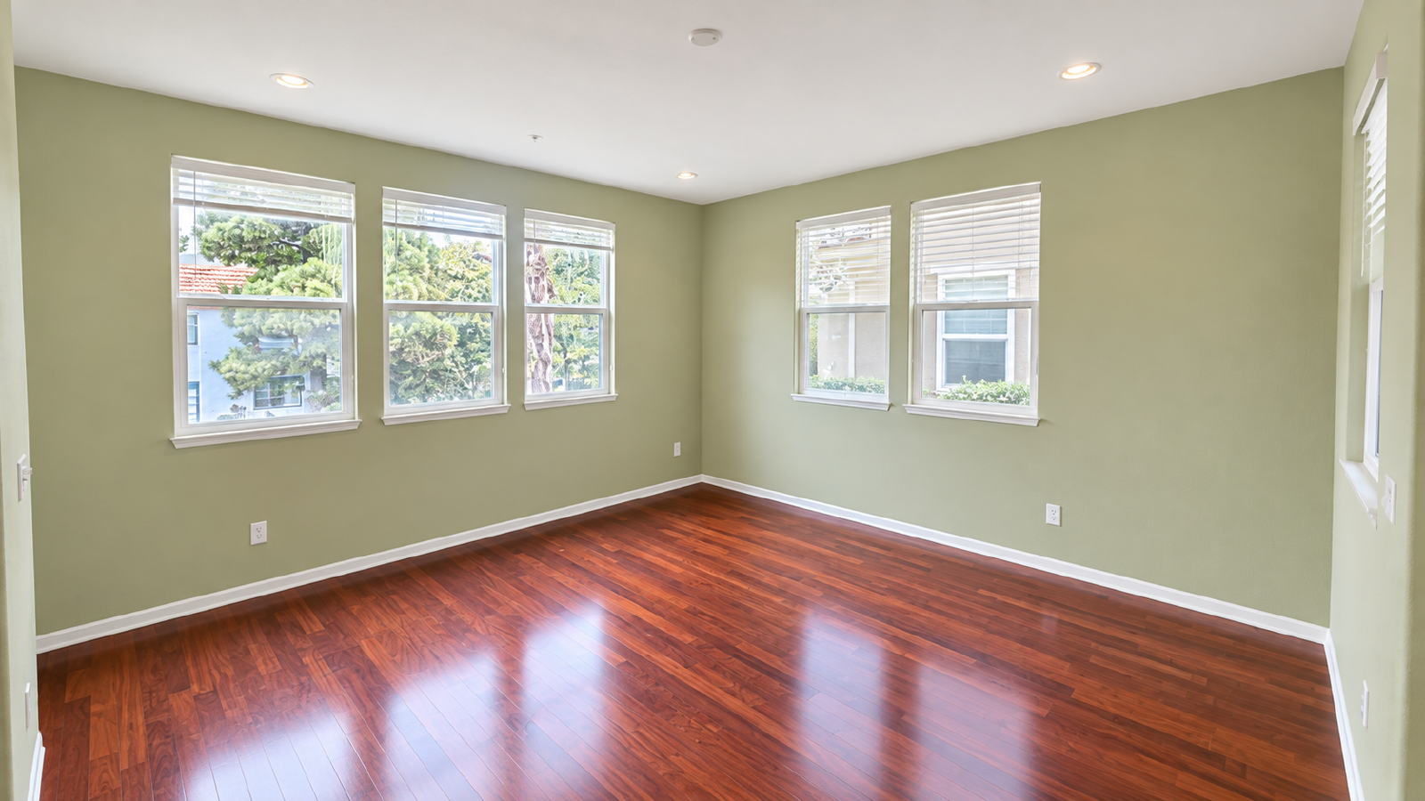 Beautiful 3-Bedroom Townhome Near Mission Bay property image