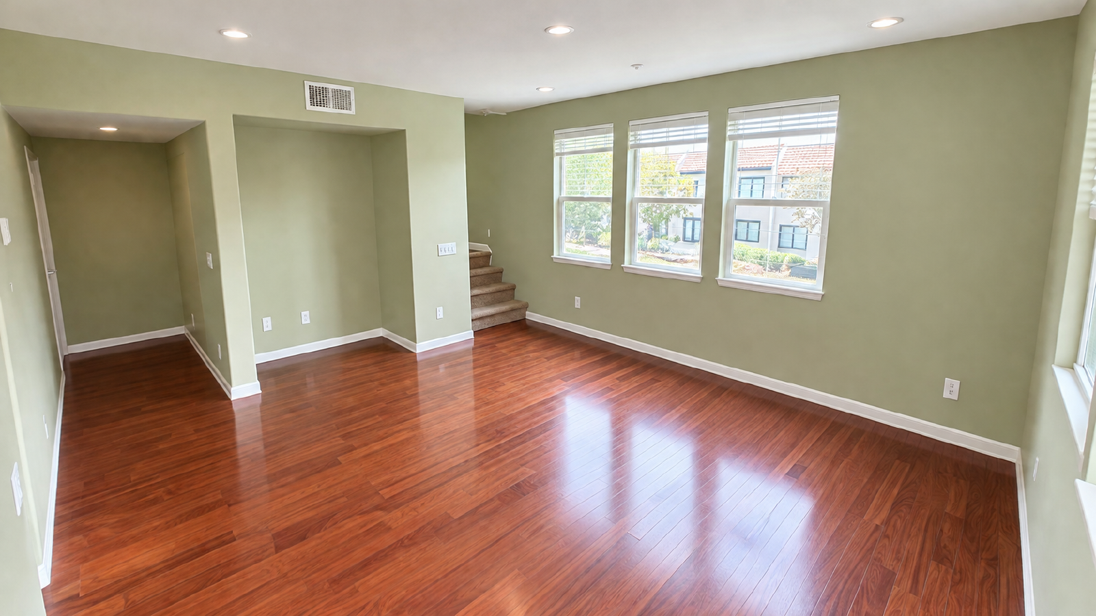 Beautiful 3-Bedroom Townhome Near Mission Bay property image