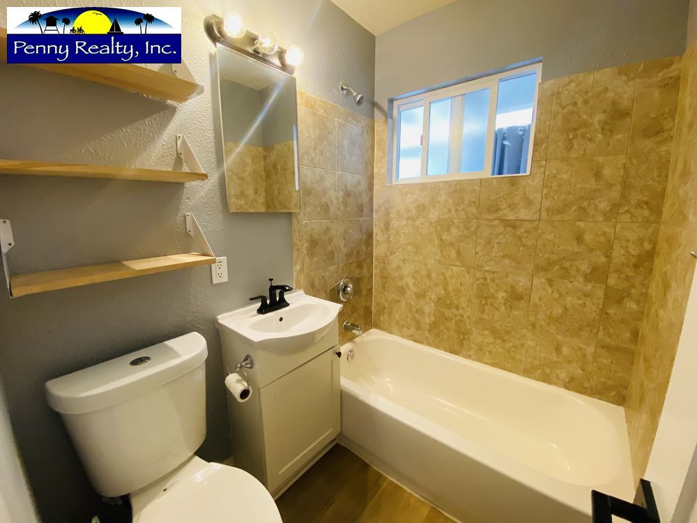 Lovely remodeled 3 bed 1 bath in Pacific Beach ! Minutes from Mission Bay and the beach! property image